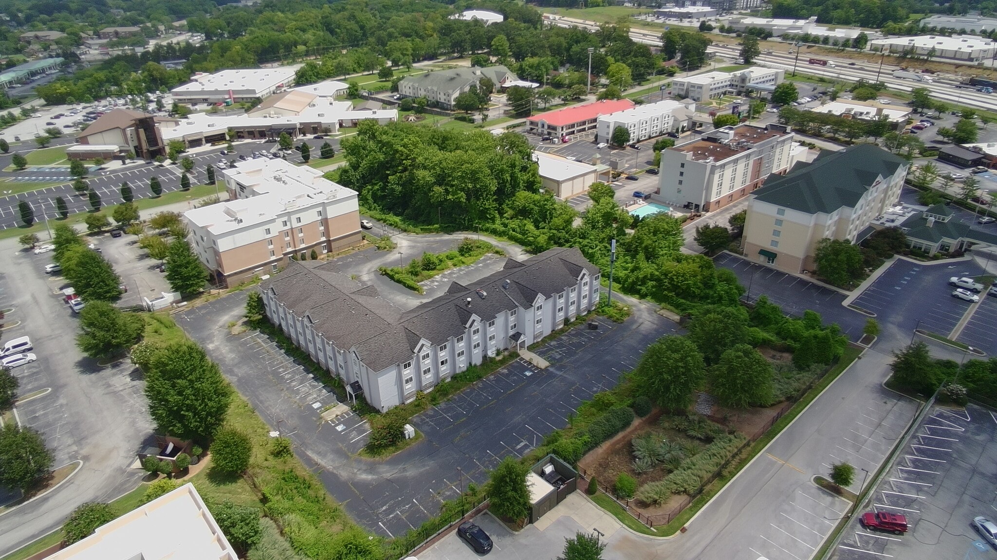 7014 McCutcheon Rd, Chattanooga, TN à vendre Aérien- Image 1 de 9