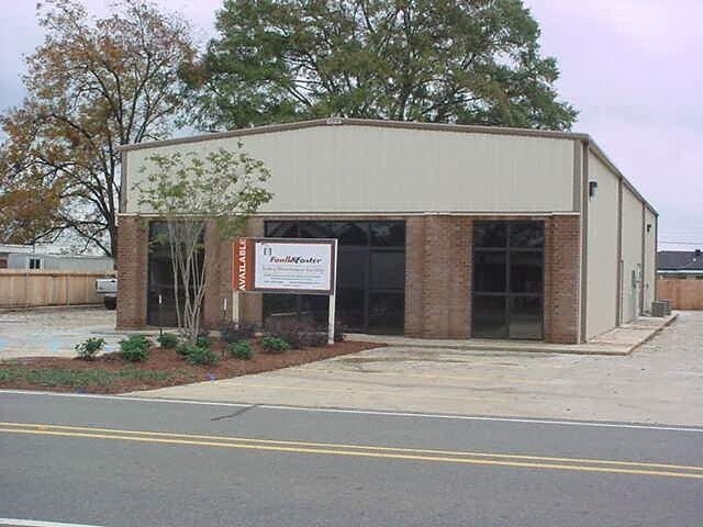 2004 Roselawn Ave, Monroe, LA for lease Primary Photo- Image 1 of 8
