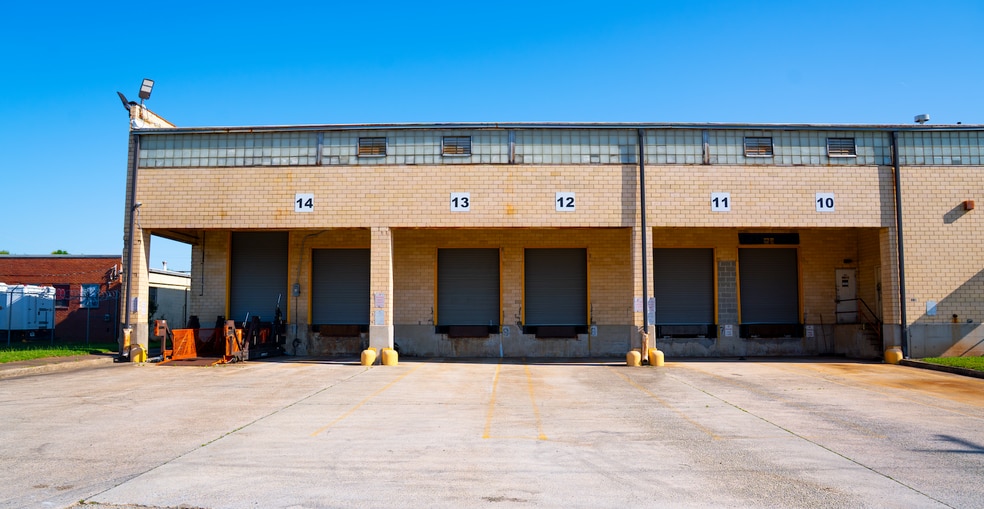 2181 Sylvan Rd, East Point, GA for lease - Building Photo - Image 3 of 15