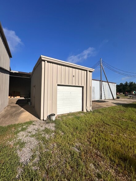 5055 Edgefield Rd, Trenton, SC for lease - Building Photo - Image 3 of 22