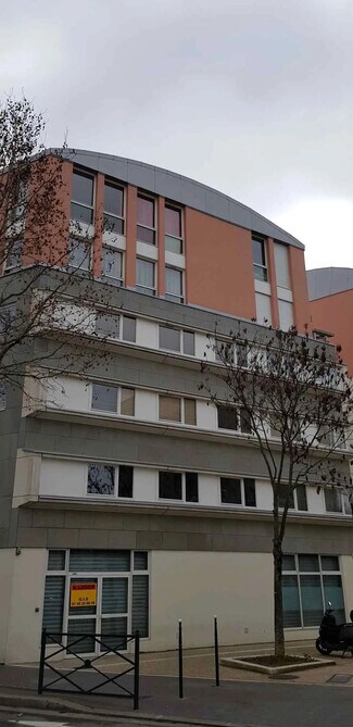 Plus de détails pour Commerce de détail à louer