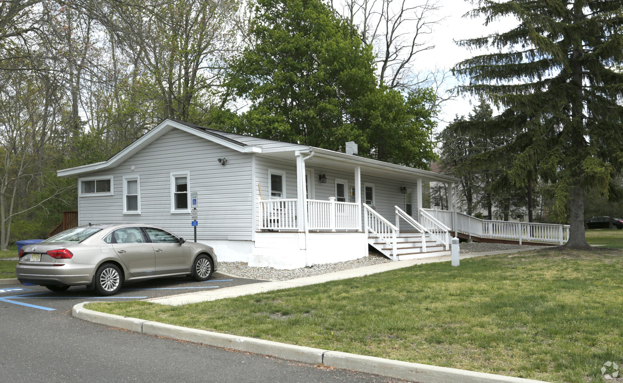 1989 Jumping Brook Rd, Tinton Falls, NJ for lease Building Photo- Image 1 of 2