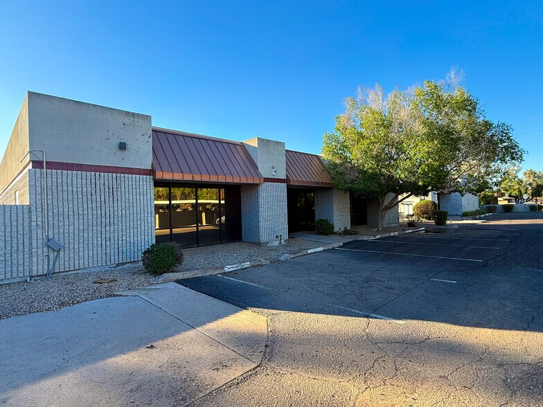 1845 E Southern Ave, Tempe, AZ à vendre - Photo du bâtiment - Image 2 de 8