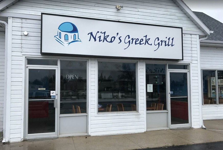 50 Mosley St, Wasaga Beach, ON à vendre - Photo principale - Image 1 de 1