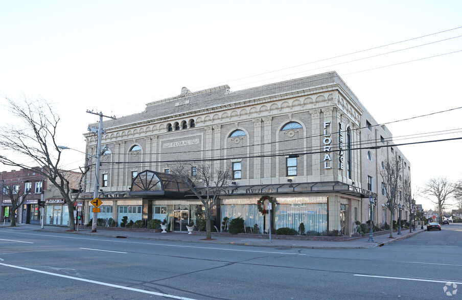 250 Jericho Tpke, Floral Park, NY for sale - Building Photo - Image 1 of 1