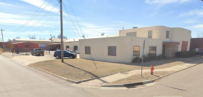 Plus de détails pour 1704 NW 6th St, Oklahoma City, OK - Industriel à louer