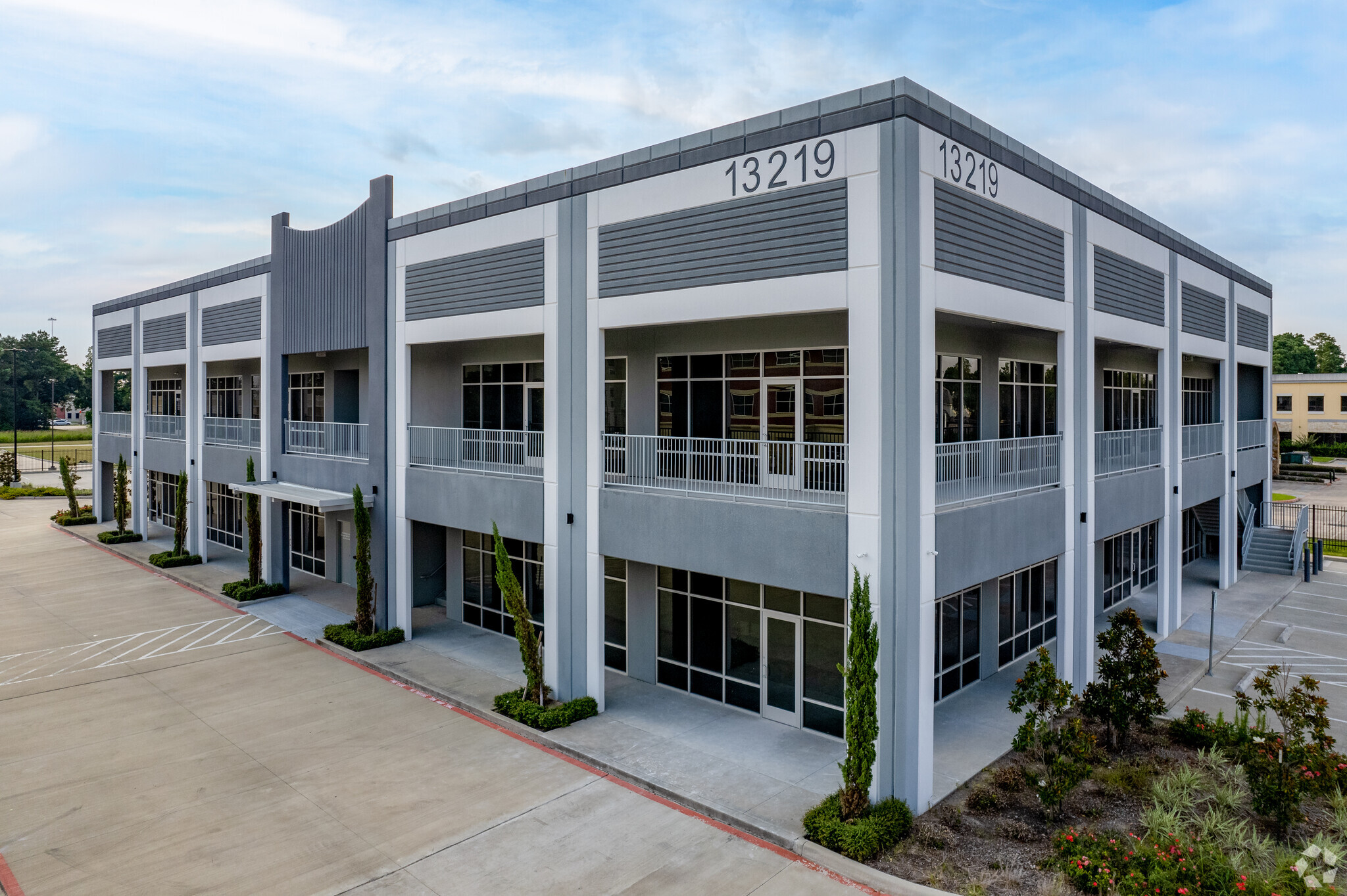 13219 Dotson Rd, Houston, TX for lease Building Photo- Image 1 of 5