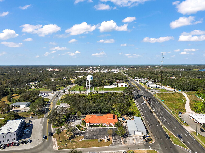 1414 E Main St, Leesburg, FL à vendre - Photo du bâtiment - Image 3 de 36