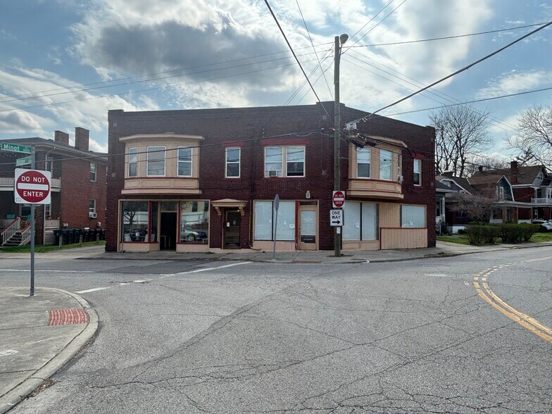 4027 Allston St, Cincinnati, OH à louer - Photo du bâtiment - Image 2 de 5