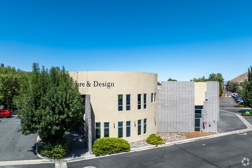 850 E Patriot Blvd, Reno, NV à vendre - Photo du bâtiment - Image 1 de 16