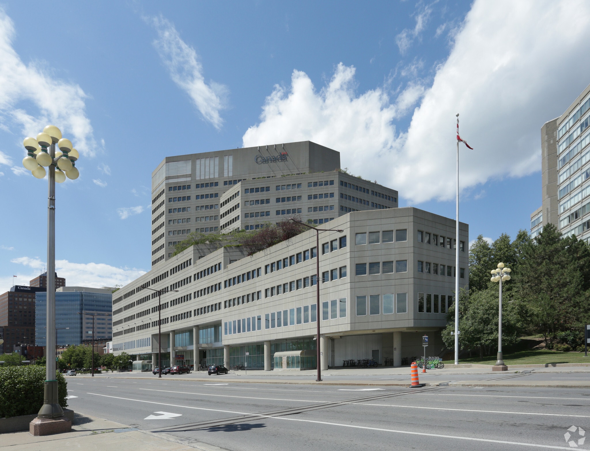 140 Prom Du Portage, Gatineau, QC for lease Primary Photo- Image 1 of 11