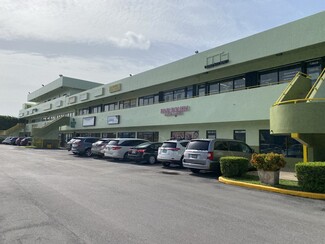 Plus de détails pour 13801-13869 S Dixie Hwy, Miami, FL - Bureau/Commerce de détail à louer