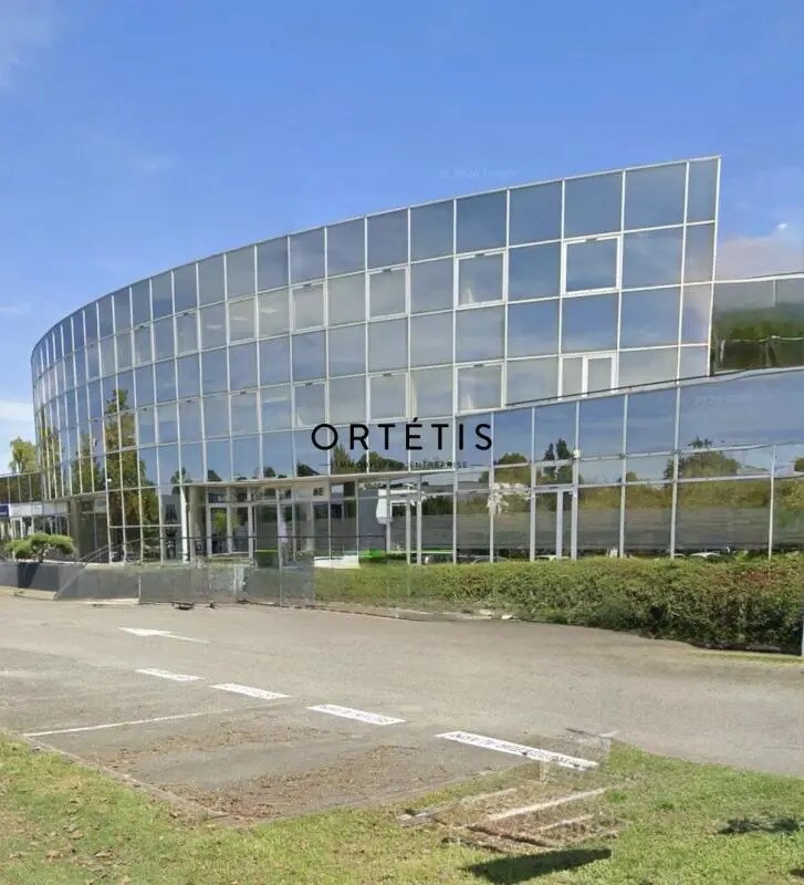 Office in Labège for lease Building Photo- Image 1 of 13
