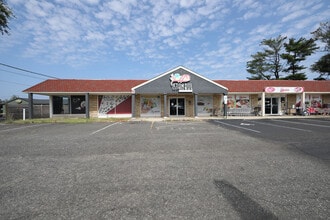 4307 Route 130, Beverly, NJ for lease Building Photo- Image 1 of 15