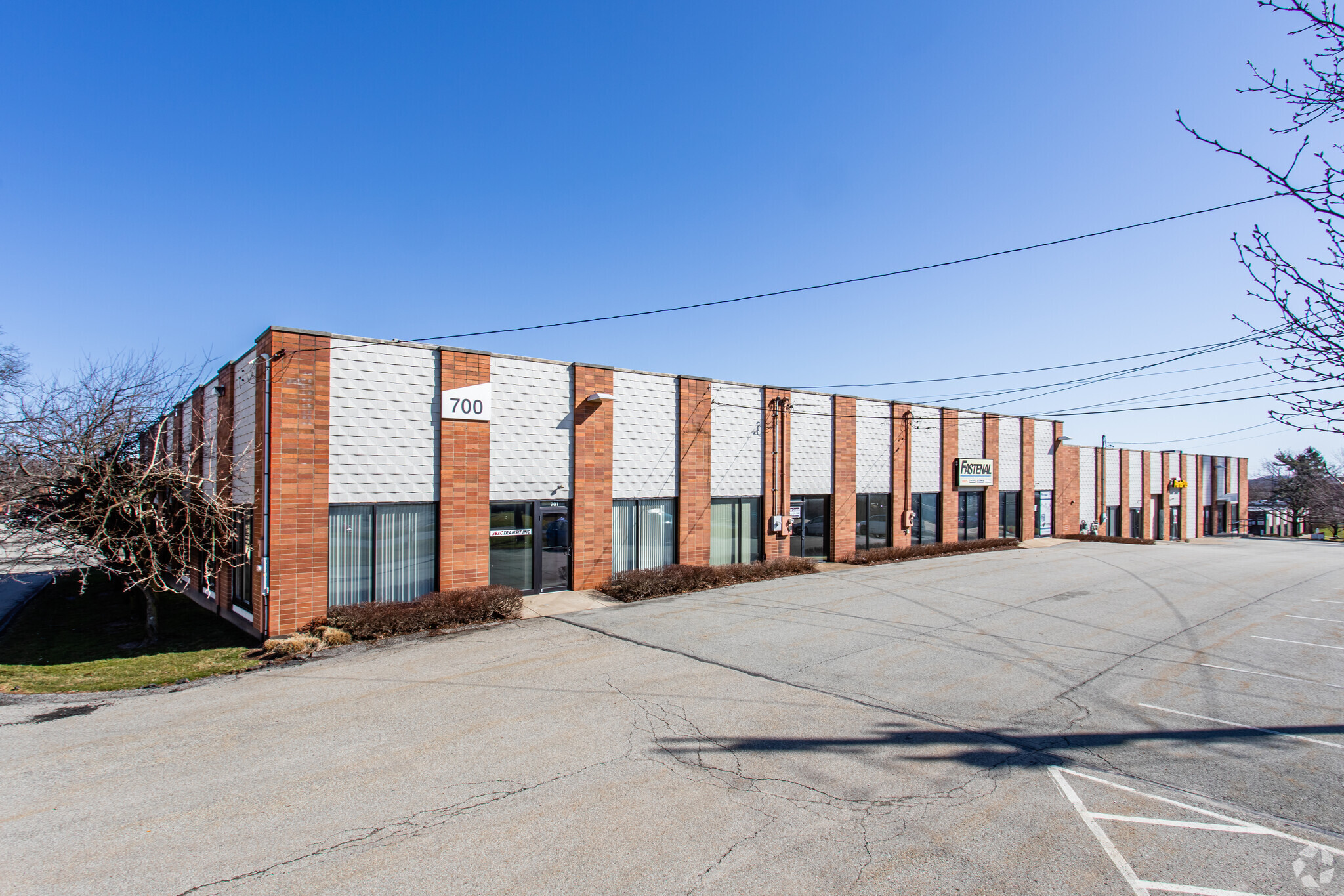 700-730 Seco Rd, Monroeville, PA for sale Primary Photo- Image 1 of 1