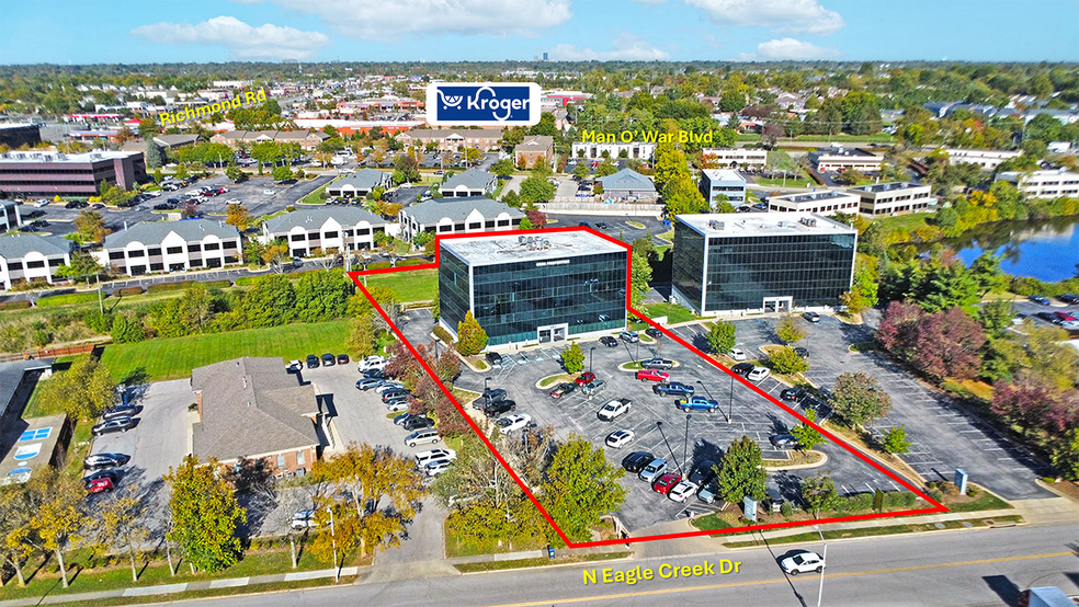 151 N Eagle Creek Dr, Lexington, KY for lease - Building Photo - Image 3 of 12