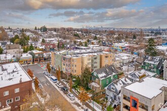 2013 Commercial Dr, Vancouver, BC - AÉRIEN  Vue de la carte - Image1