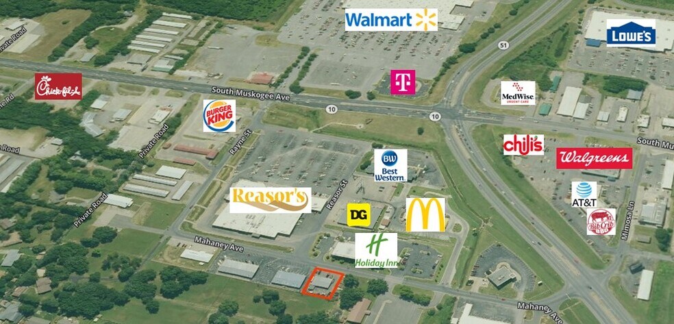 2113 Mahaney Ave, Tahlequah, OK à vendre - Photo du bâtiment - Image 3 de 11