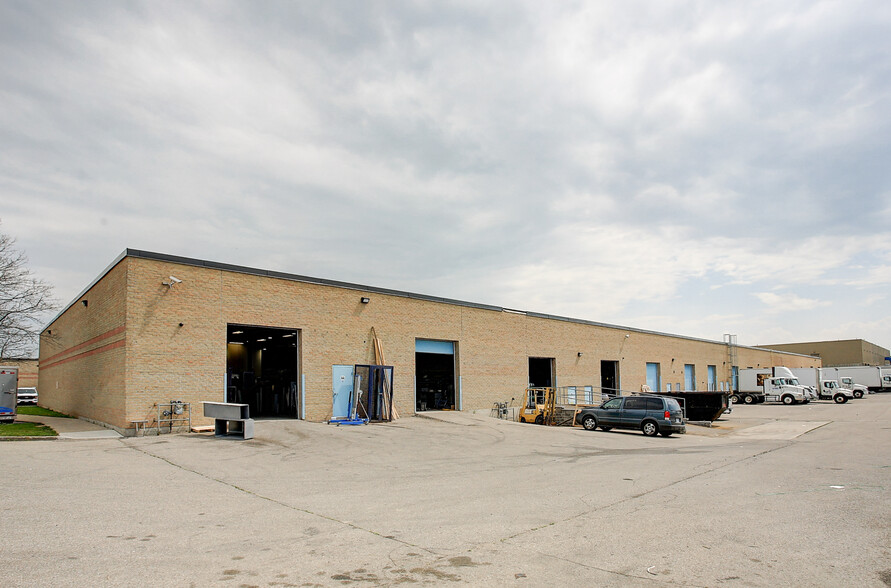 2500 Williams Pky, Brampton, ON for sale - Building Photo - Image 1 of 18