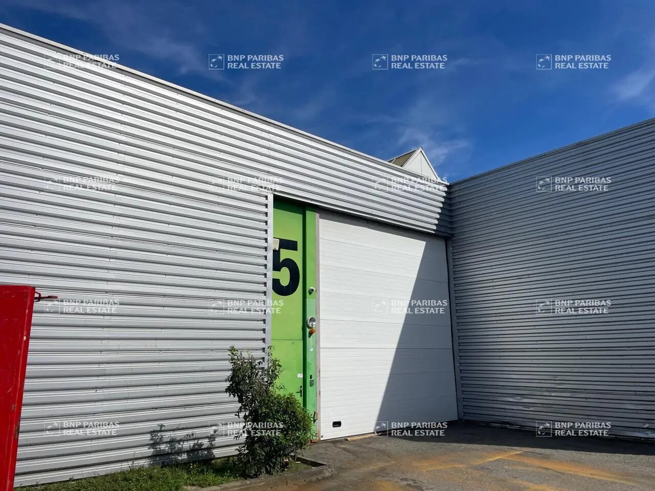  in Toulouse for sale Building Photo- Image 1 of 7