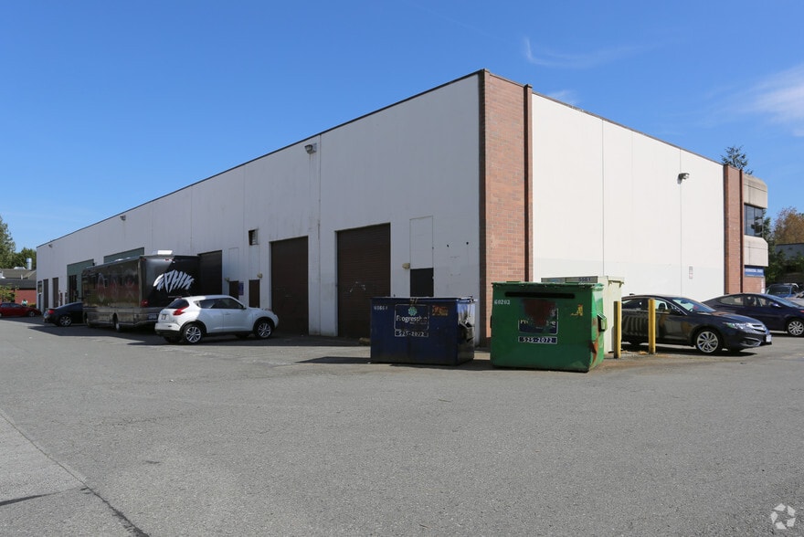 15310 103A Ave, Surrey, BC for lease - Building Photo - Image 2 of 5