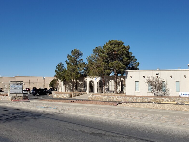 1445 Bessemer Dr, El Paso, TX à louer - Photo du bâtiment - Image 2 de 14