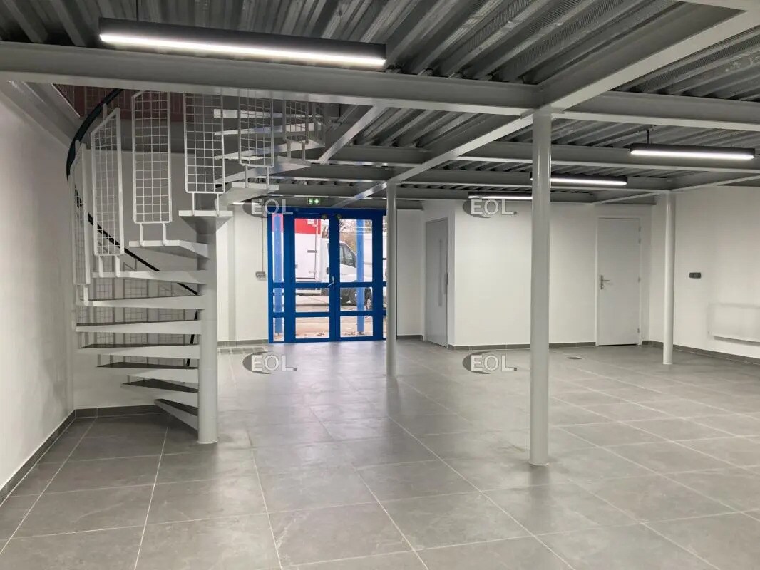 Flex in Choisy-le-Roi for lease Interior Photo- Image 1 of 8