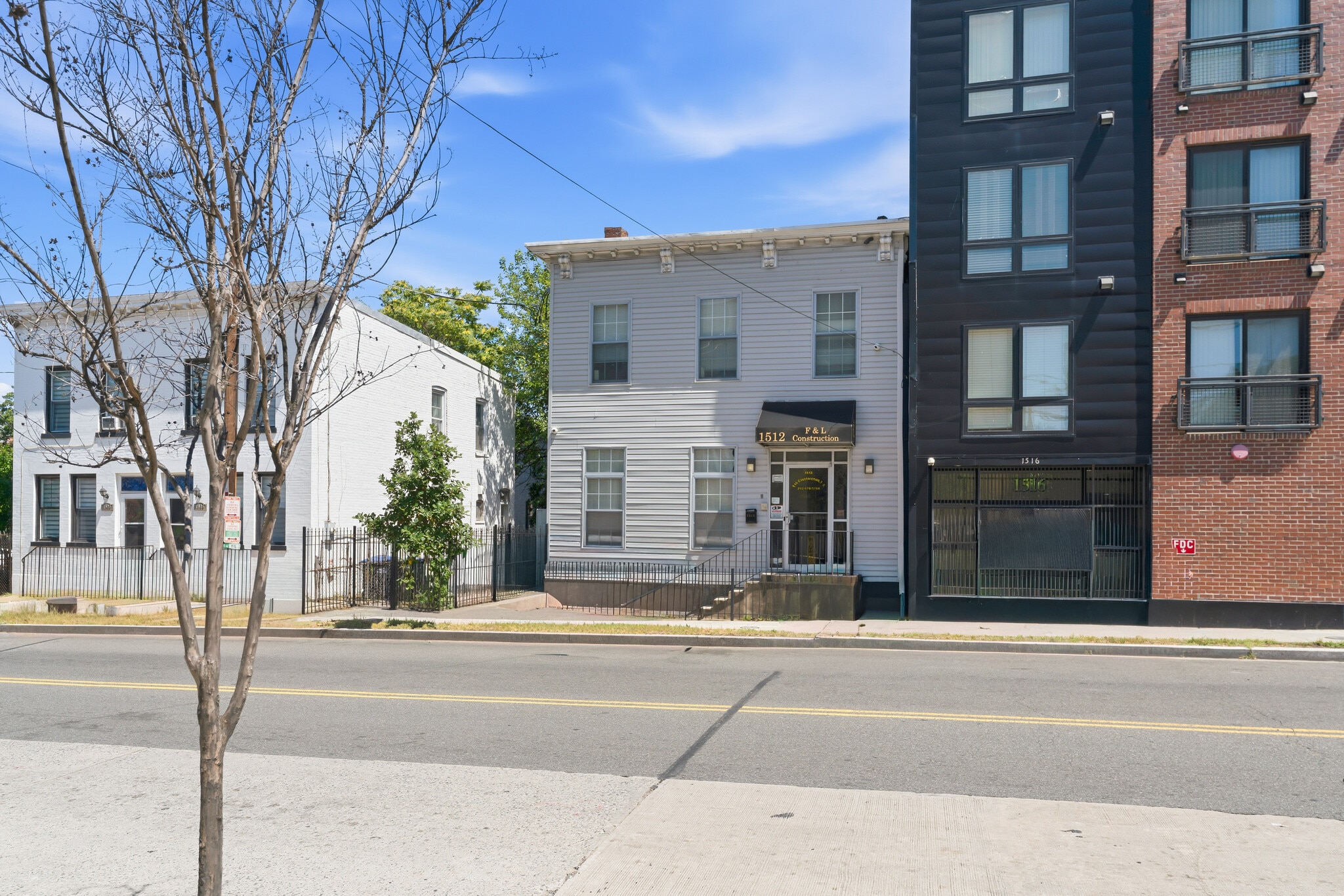 1512 Marion Barry Ave SE, Washington, DC à vendre Photo principale- Image 1 de 64