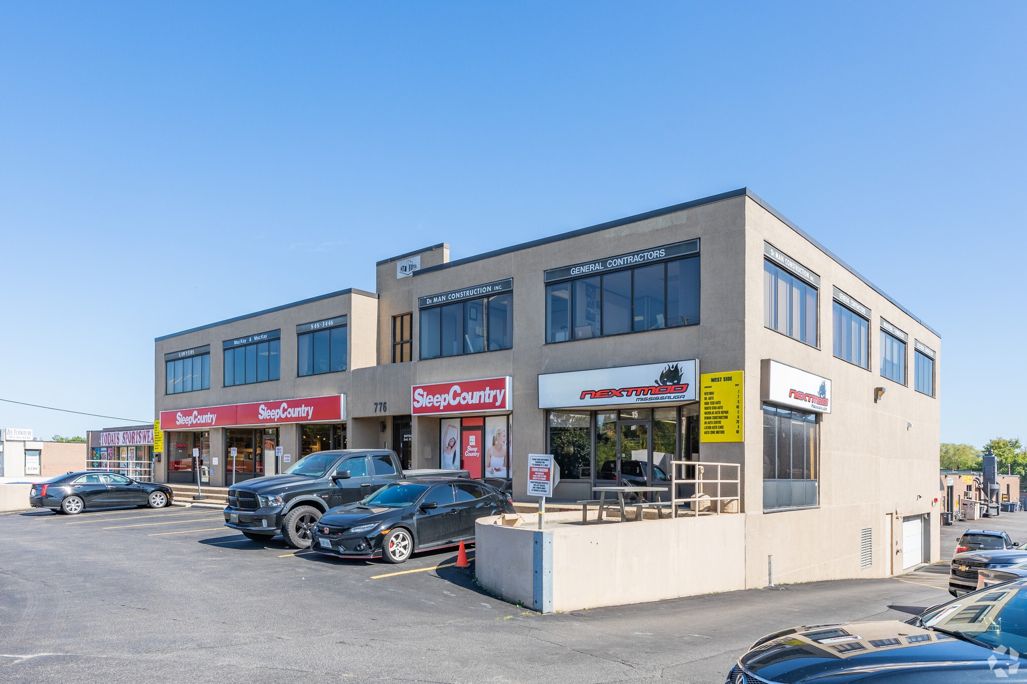 776 Dundas St E, Mississauga, ON for sale Primary Photo- Image 1 of 1