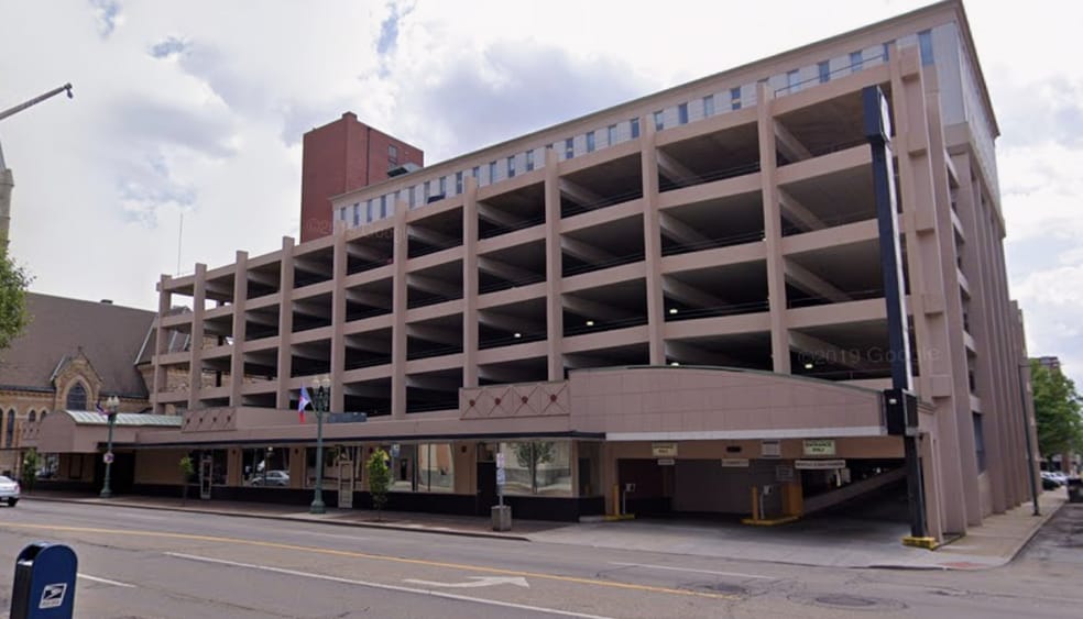 121 Cleveland Ave SW, Canton, OH for lease - Building Photo - Image 3 of 3