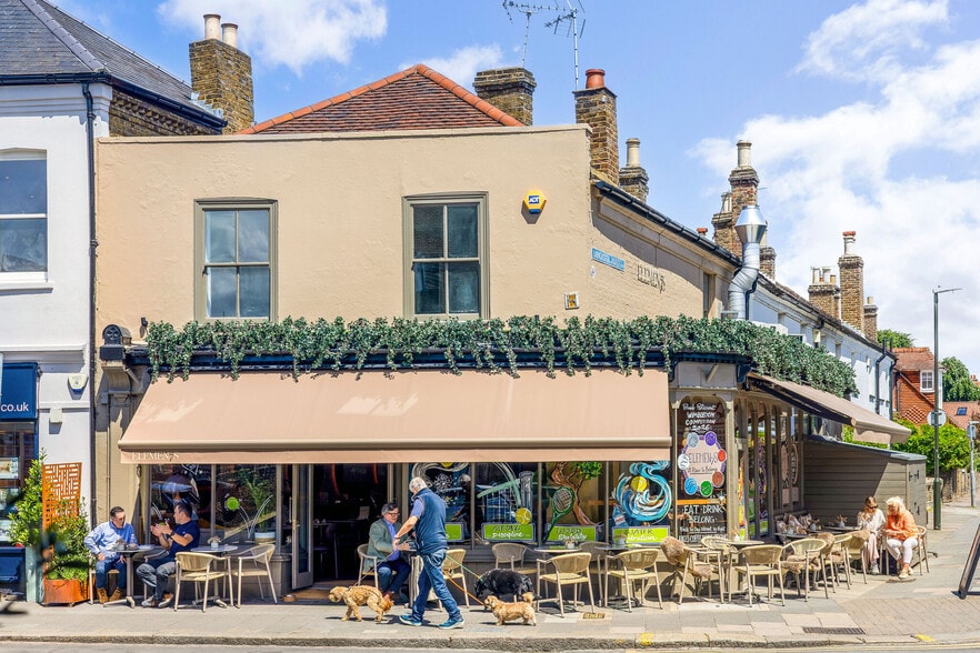 57A High St, London for lease - Building Photo - Image 2 of 10
