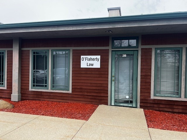 6785 Weaver Rd, Rockford, IL for lease Building Photo- Image 1 of 17