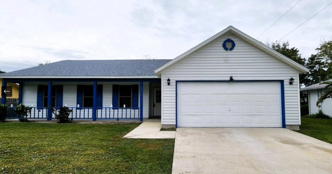 1336 Pace Dr NW, Palm Bay, FL à vendre Photo principale- Image 1 de 1