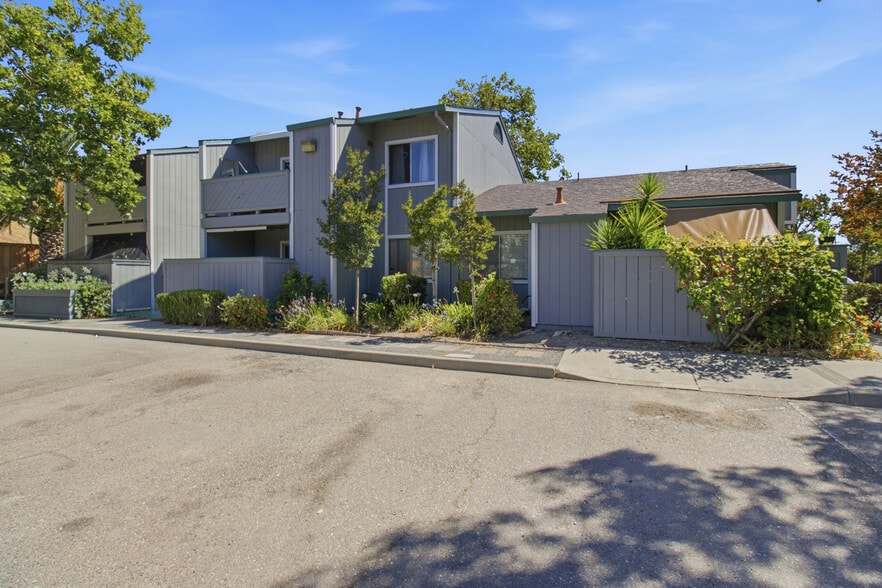 3530 Silver Oaks Way, Livermore, CA for sale - Building Photo - Image 1 of 10