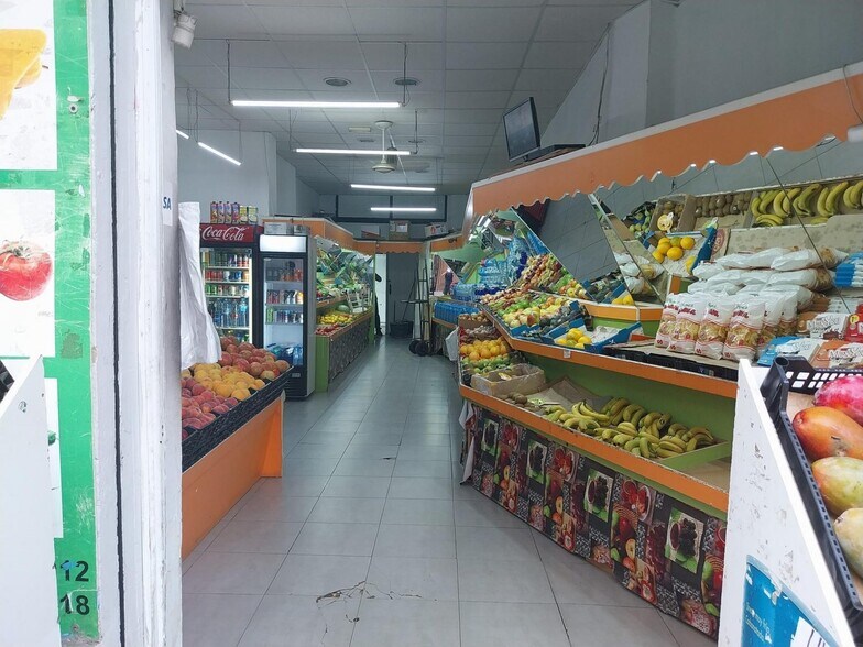 Carrer de Joaquim Costa, 34, València, Valencia à vendre - Photo du bâtiment - Image 2 de 4