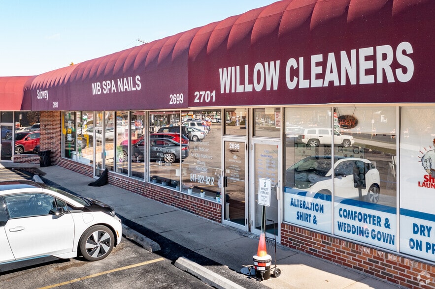 2657-2701 Shermer Rd, Northbrook, IL for lease - Building Photo - Image 3 of 5