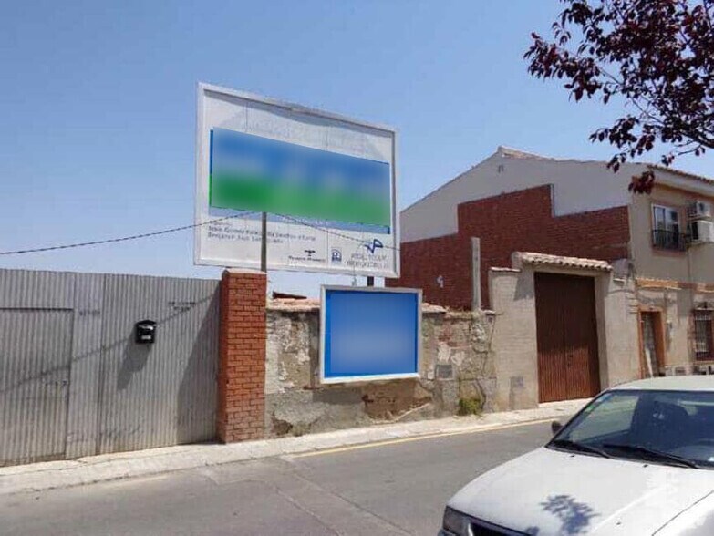 Calle Calixto García de la Parra portefeuille de 2 propriétés à vendre sur LoopNet.ca - Photo du bâtiment - Image 2 de 2