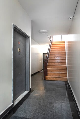 More details for 1811 72nd St, Brooklyn, NY - Multifamily for Sale