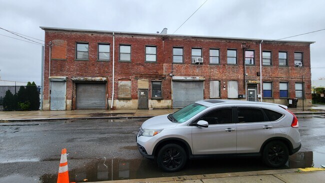 Plus de détails pour 2230 119th St, College Point, NY - Industriel à louer