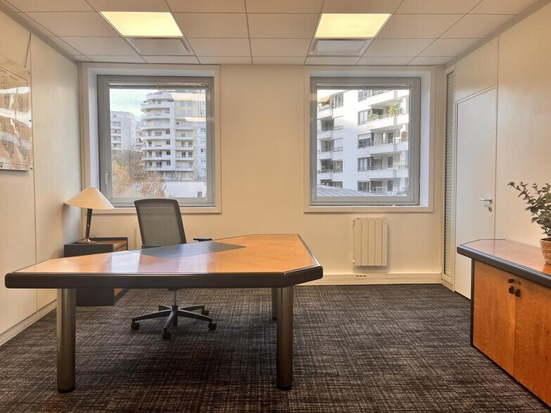 45 Rue Louis Blanc, Courbevoie à louer - Photo intérieure - Image 3 de 7