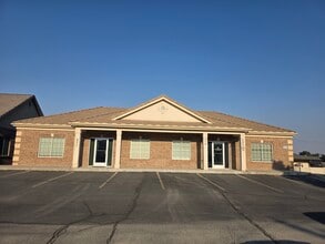 579 W Center St, Pleasant Grove, UT for lease Interior Photo- Image 1 of 12