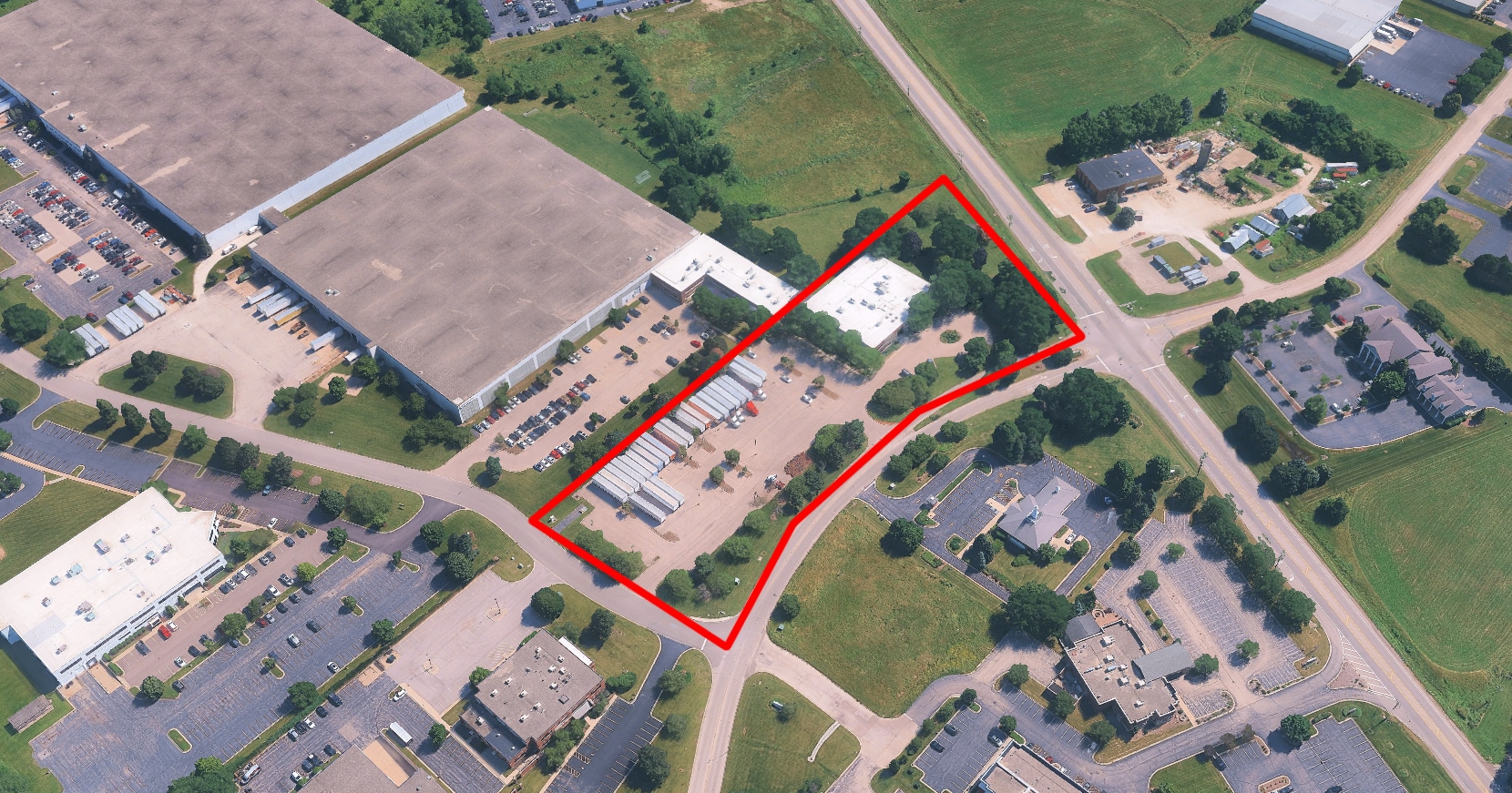 1100 Corporate Dr, McHenry, IL for lease Interior Photo- Image 1 of 8