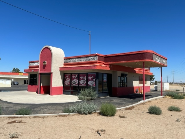 11424 Chamberlaine Way, Adelanto, CA for lease - Building Photo - Image 2 of 21