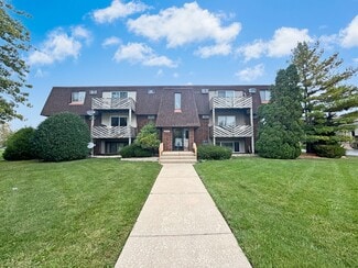 Plus de détails pour 20224 S Frankfort Square Rd, Frankfort, IL - Multi-résidentiel à vendre