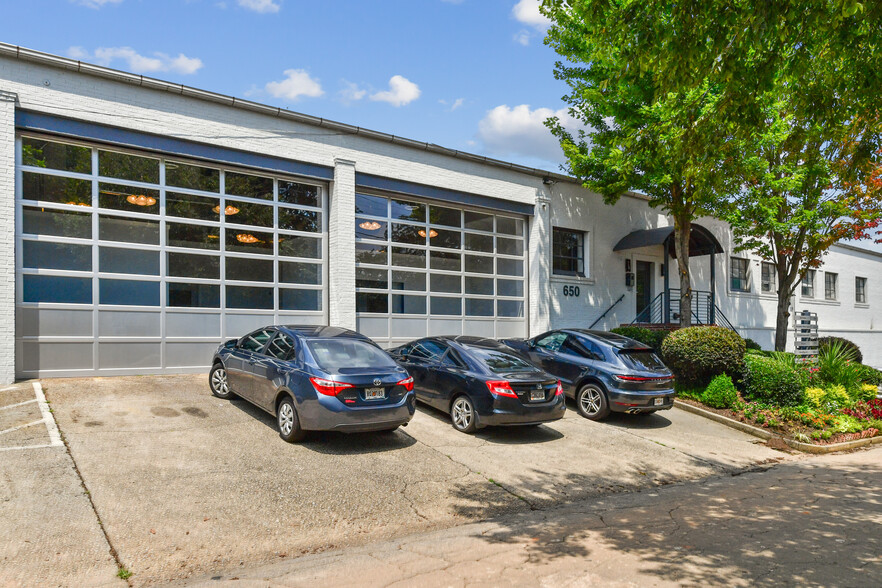 650 Hamilton Ave SE, Atlanta, GA for lease - Building Photo - Image 3 of 85