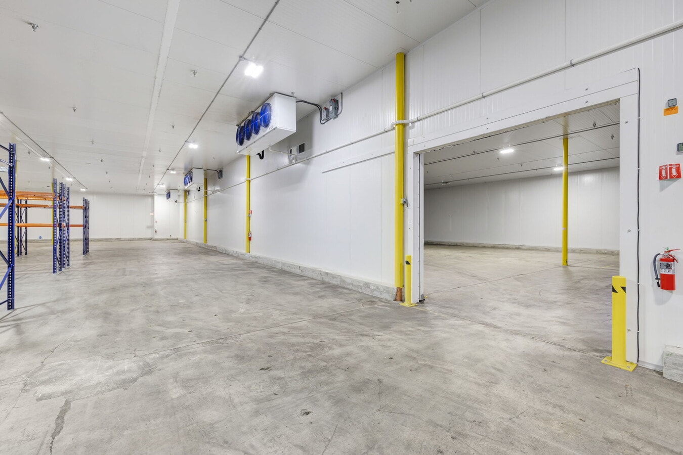 7500 NW 25th St, Miami, FL 33122 - Unit 13A - - Interior Photo - Image 2 of 7