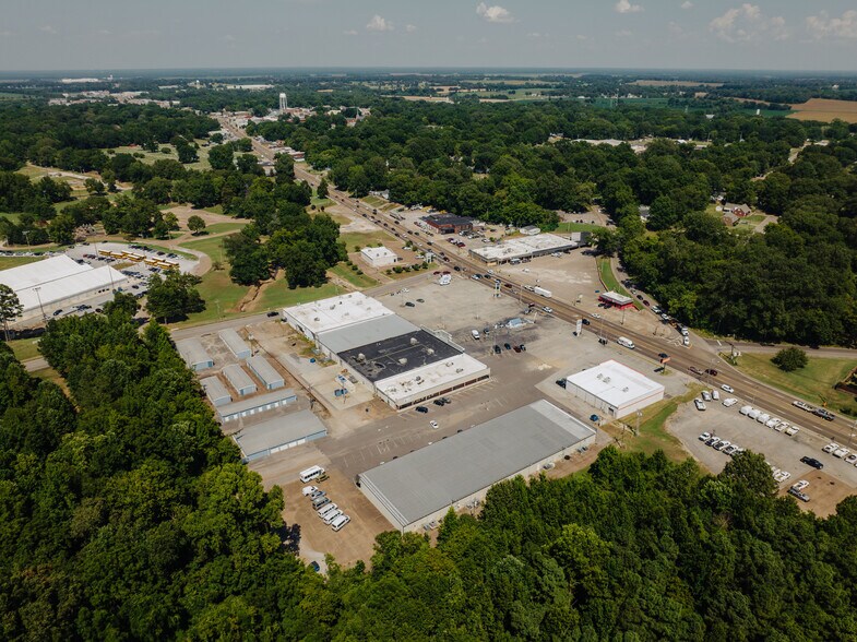 901-919 Us-51 Hwy, Covington, TN à louer - Photo du bâtiment - Image 2 de 5