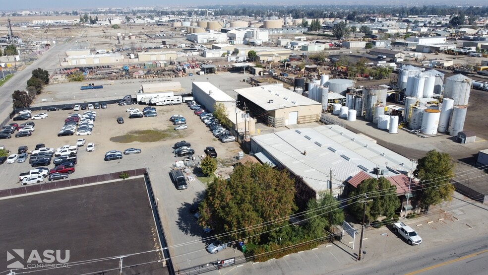 3912 Gilmore Ave, Bakersfield, CA for lease - Building Photo - Image 3 of 12
