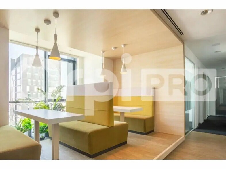 53 Avenue Jean Jaurès, Le Bourget à louer - Photo du bâtiment - Image 2 de 44