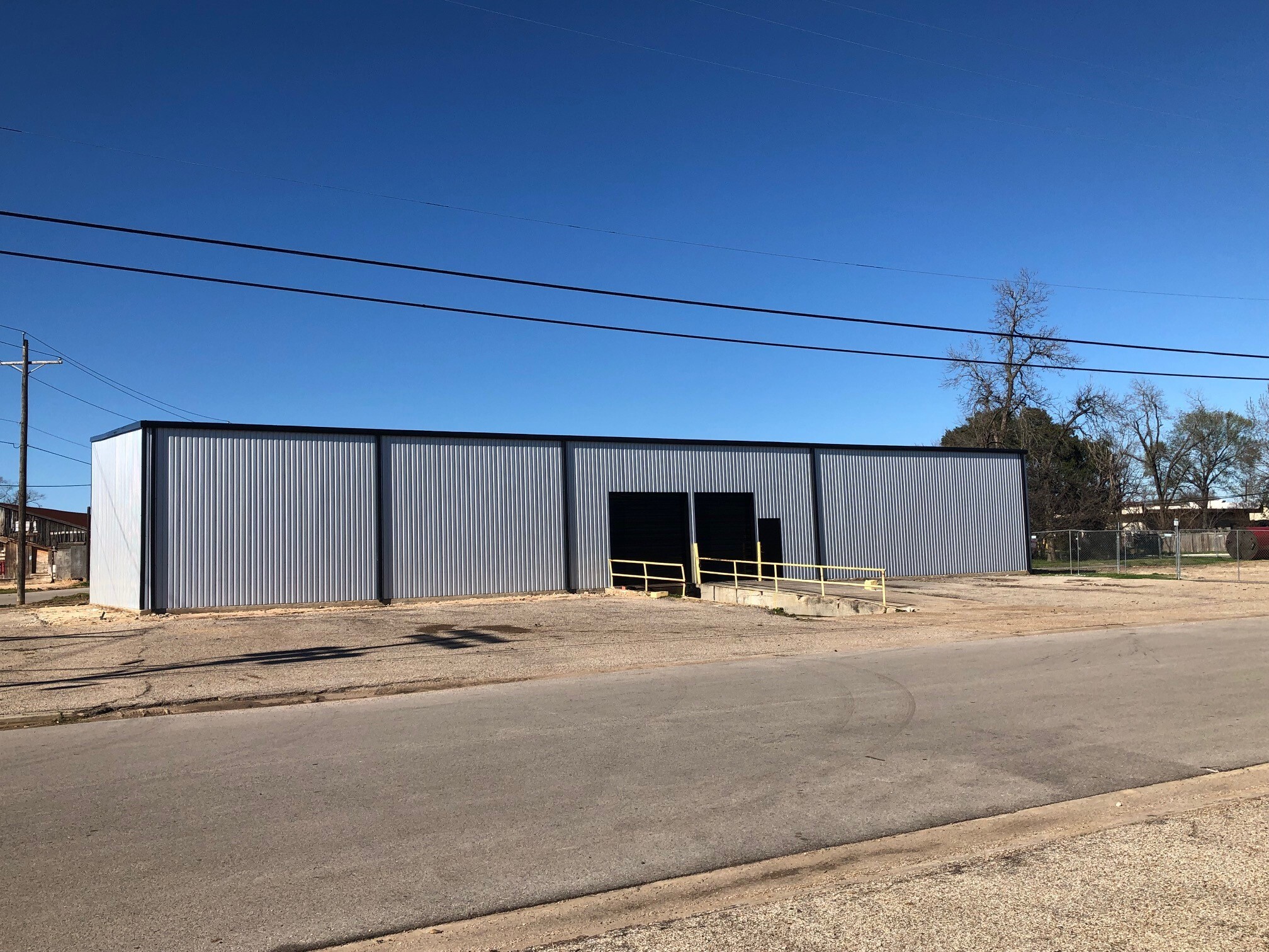 100 Sherman St, Conroe, TX for lease Building Photo- Image 1 of 8